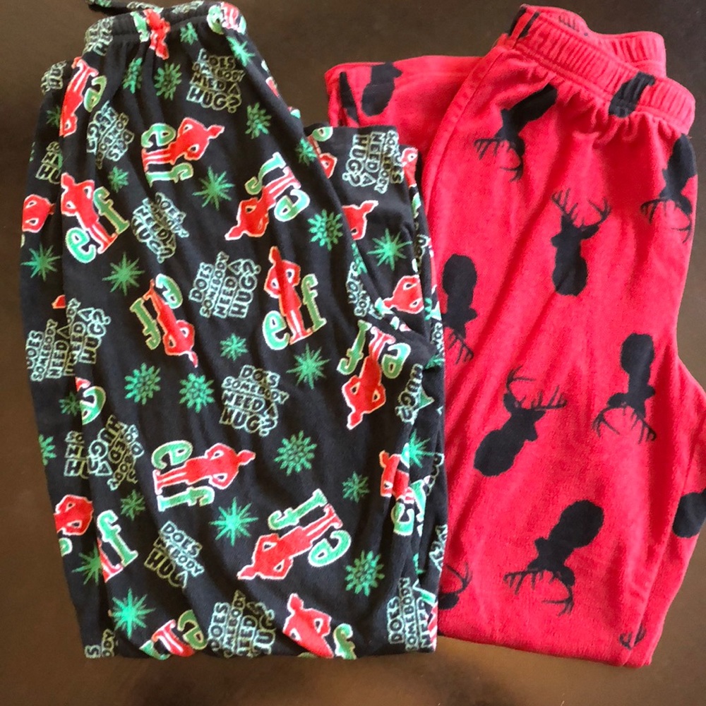 Bundle of 2 Men’s small pajama pants! Set price $7